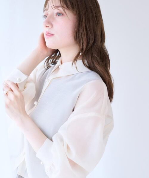 Couture Brooch / クチュールブローチ シャツ・ブラウス | 【洗える・オシャレな透け感】パール調ボタンシアーシャツ | 詳細13