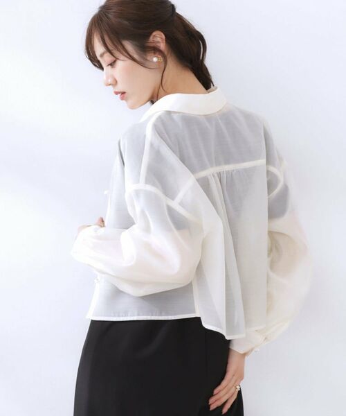 Couture Brooch / クチュールブローチ シャツ・ブラウス | 【洗える・オシャレな透け感】パール調ボタンシアーシャツ | 詳細4