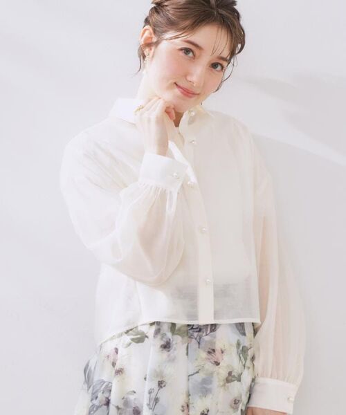 Couture Brooch / クチュールブローチ シャツ・ブラウス | 【洗える・オシャレな透け感】パール調ボタンシアーシャツ | 詳細8