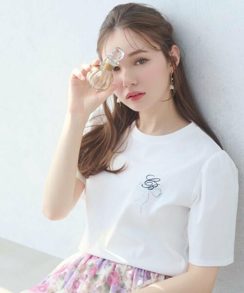 Couture Brooch/クチュールブローチ 60CBロゴT オフホワイト(003) 42(LL) Couture Brooch/クチュールブローチ 60CBロゴT オフホワイト(003) 42(LL)
