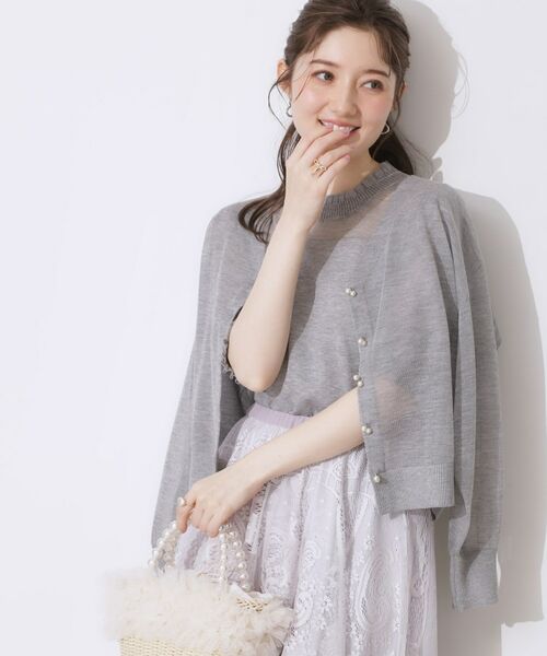 Couture Brooch / クチュールブローチ カーディガン・ボレロ | 【上品な透け感・通勤】ダブルパール調釦シアーカーディガン | 詳細16