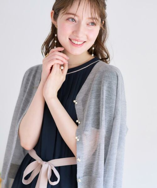 Couture Brooch / クチュールブローチ カーディガン・ボレロ | 【上品な透け感・通勤】ダブルパール調釦シアーカーディガン | 詳細20