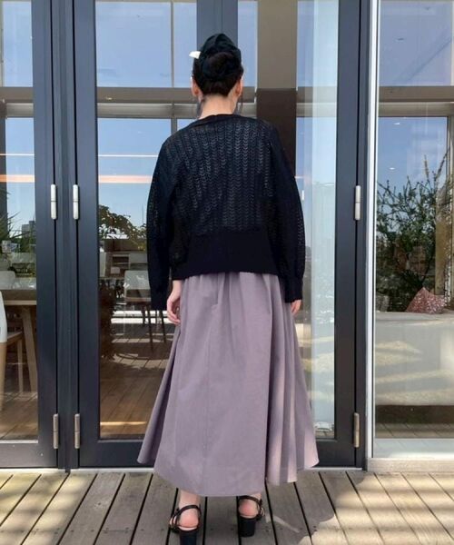 Couture Brooch / クチュールブローチ カーディガン・ボレロ | 【冷房対策・通勤】透かし編みシャイニーニットカーディガン | 詳細23