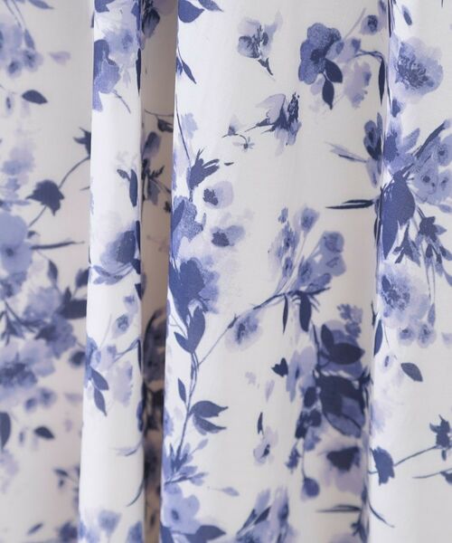 花柄・華やか・一枚で着映え】サマーフラワーブーケワンピース