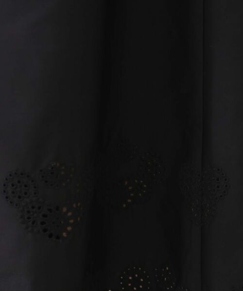 Couture Brooch / クチュールブローチ ロング・マキシ丈ワンピース | 【きれいめ・二の腕カバー】エシカルコットン エンブロドルマンワンピース | 詳細15