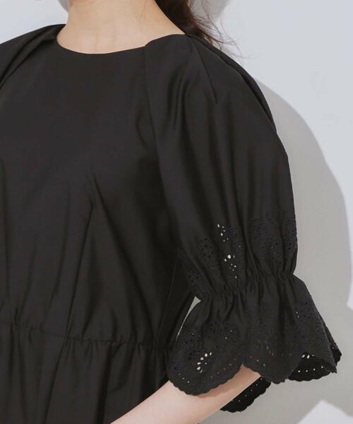 Couture Brooch / クチュールブローチ ロング・マキシ丈ワンピース | 【きれいめ・二の腕カバー】エシカルコットン エンブロドルマンワンピース | 詳細21