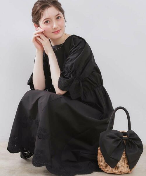 Couture Brooch / クチュールブローチ ロング・マキシ丈ワンピース | 【きれいめ・二の腕カバー】エシカルコットン エンブロドルマンワンピース(ブラック(019))