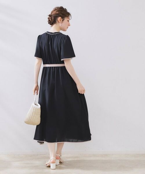 Couture Brooch / クチュールブローチ ロング・マキシ丈ワンピース | 【配色・きれいめ・通勤】タックプリーツ配色ワンピース | 詳細13
