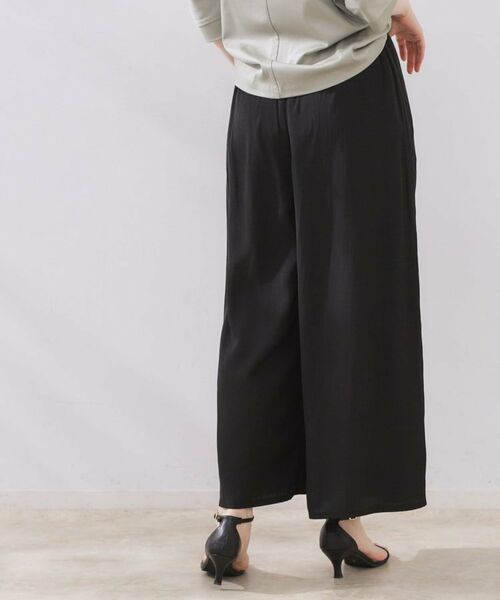 Couture Brooch / クチュールブローチ ショート・ハーフ・半端丈パンツ | パウダーサテンスカンツ | 詳細3