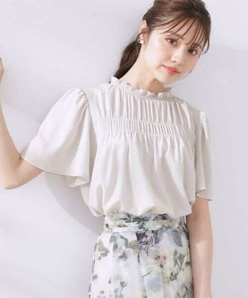 Couture Brooch / クチュールブローチ シャツ・ブラウス | 【二の腕カバー・通勤】シャーリングシアーブラウス | 詳細4