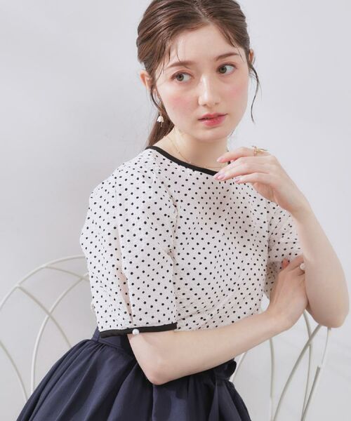 Couture Brooch / クチュールブローチ シャツ・ブラウス | 【フェミニン・二の腕カバー・通勤】サッカードットデザインブラウス | 詳細10