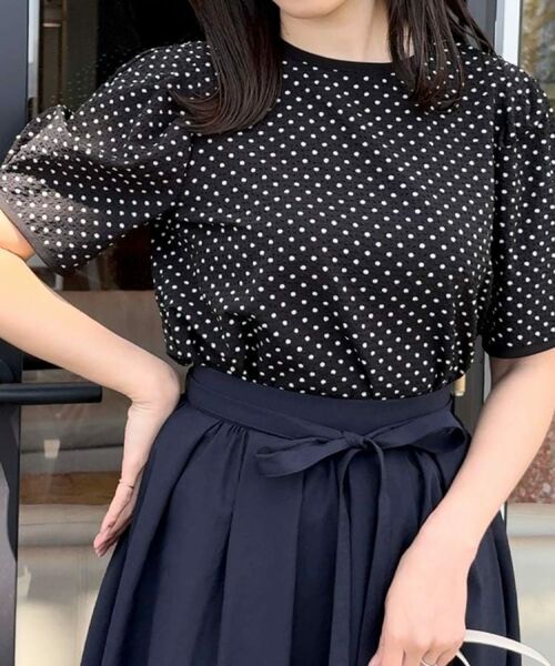 Couture Brooch / クチュールブローチ シャツ・ブラウス | 【フェミニン・二の腕カバー・通勤】サッカードットデザインブラウス | 詳細24