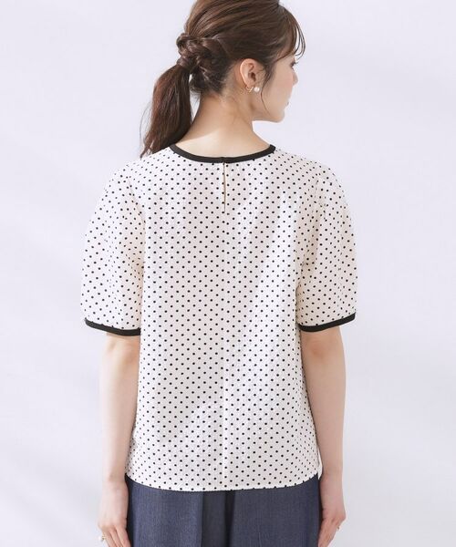 Couture Brooch / クチュールブローチ シャツ・ブラウス | 【フェミニン・二の腕カバー・通勤】サッカードットデザインブラウス | 詳細29