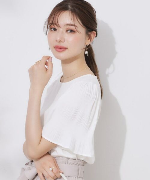 Couture Brooch / クチュールブローチ カットソー | 【接触冷感・UVカット・細見え】マジョリカシフォンスリーブトップス(オフホワイト(003))