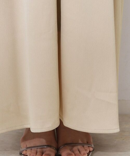 Couture Brooch / クチュールブローチ ロング・マキシ丈ワンピース | シワサテンラッフルキャミワンピース | 詳細21