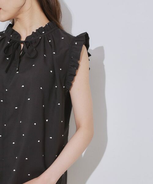Couture Brooch / クチュールブローチ シャツ・ブラウス | 【マシンウォッシャブル】ドット刺繍リボンデザインブラウス | 詳細30
