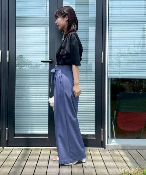 Couture Brooch / クチュールブローチ シャツ・ブラウス | 【洗える・通勤】Vネックパール調フレアブラウス | 詳細21