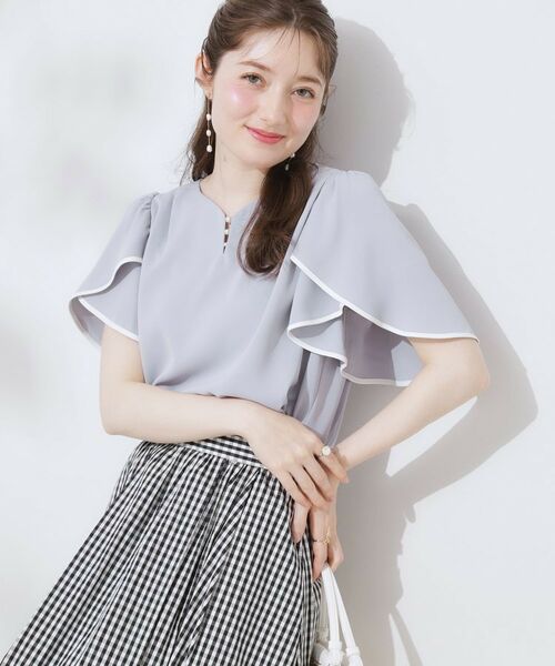 Couture Brooch / クチュールブローチ シャツ・ブラウス | 【洗える・通勤】Vネックパール調フレアブラウス | 詳細27