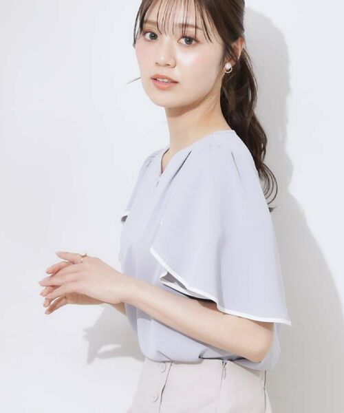 Couture Brooch / クチュールブローチ シャツ・ブラウス | 【洗える・通勤】Vネックパール調フレアブラウス | 詳細30