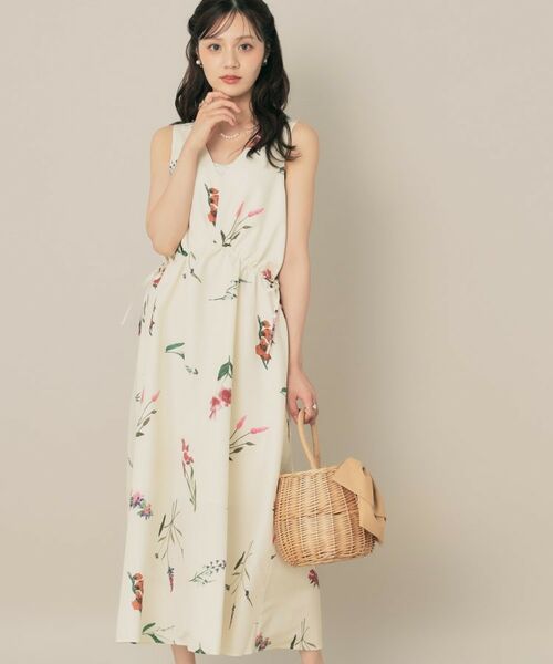 Couture Brooch / クチュールブローチ ロング・マキシ丈ワンピース | ビックフラワーVネックワンピース | 詳細1