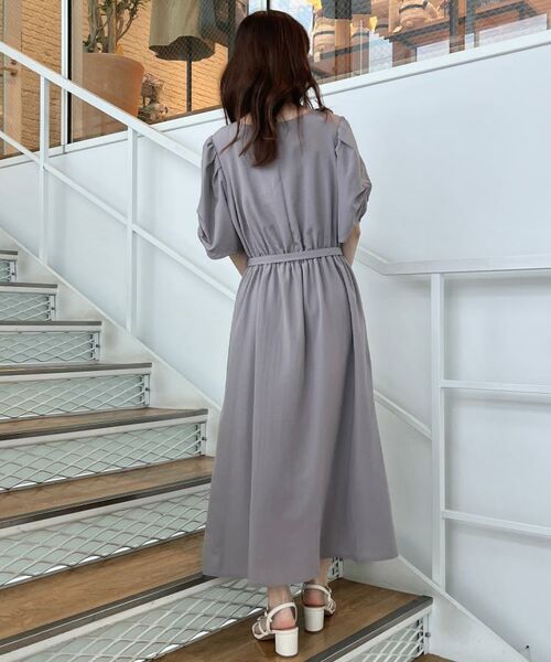 Couture Brooch / クチュールブローチ ロング・マキシ丈ワンピース | 【マシンウォッシャブル・二の腕カバー】ウエストベルトVネックワンピース | 詳細10