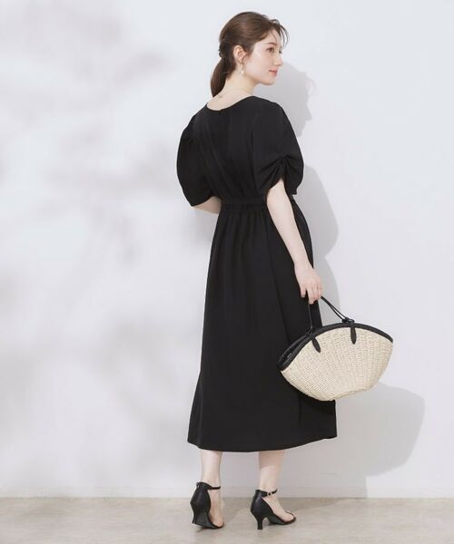 Couture Brooch / クチュールブローチ ロング・マキシ丈ワンピース | 【マシンウォッシャブル・二の腕カバー】ウエストベルトVネックワンピース | 詳細13