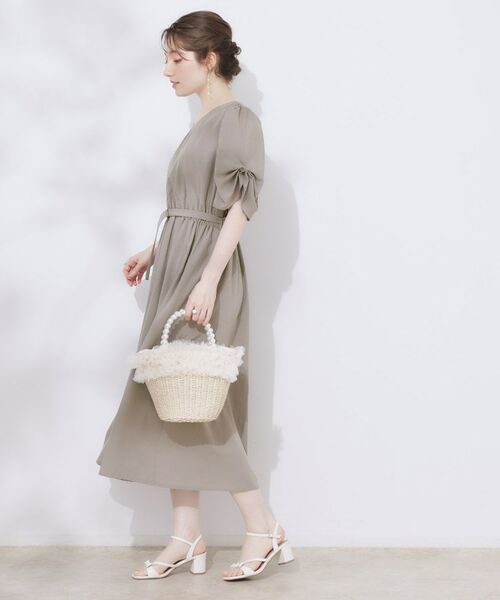 Couture Brooch / クチュールブローチ ロング・マキシ丈ワンピース | 【マシンウォッシャブル・二の腕カバー】ウエストベルトVネックワンピース | 詳細2