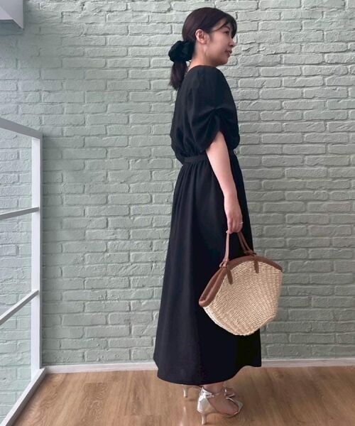 Couture Brooch / クチュールブローチ ロング・マキシ丈ワンピース | 【マシンウォッシャブル・二の腕カバー】ウエストベルトVネックワンピース | 詳細20