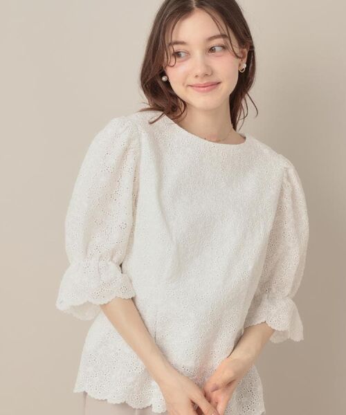 Couture Brooch / クチュールブローチ シャツ・ブラウス | 【一枚で着映える・花柄刺繍・5分袖】バックレースアップ カットワークレースブラウス | 詳細10