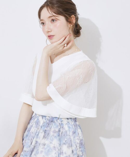 Couture Brooch/クチュールブローチ 【マシンウォッシャブル・シアー・細見え】Vネック袖レースフレアブラウス オフホワイト(003) 38(M)