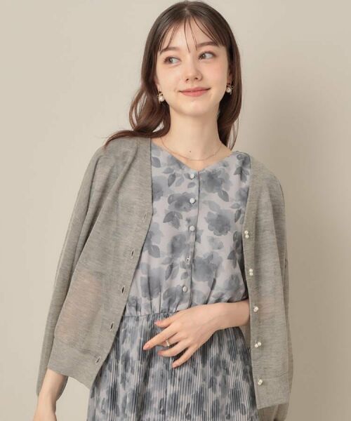 Couture Brooch / クチュールブローチ カーディガン・ボレロ | 【秋カラー・オシャレな透け感】ダブルパール調シアーカーディガン(グレー(012))