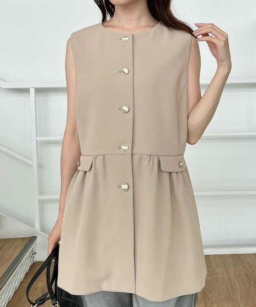 Couture Brooch / クチュールブローチ ベスト | 【フェミニン・きれいめ】ゴールド釦ペプラムジレ | 詳細24