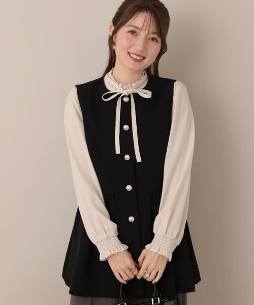 Couture Brooch / クチュールブローチ ベスト | 【フェミニン・きれいめ】ゴールド釦ペプラムジレ(ブラック(019))