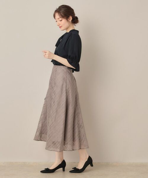 Couture Brooch / クチュールブローチ シャツ・ブラウス | 【大人可愛い・5分袖・通勤】デザインタイブラウス | 詳細11