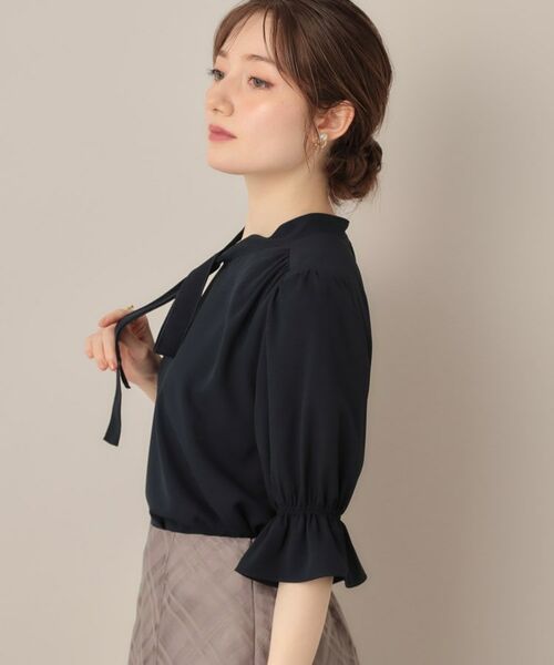 Couture Brooch / クチュールブローチ シャツ・ブラウス | 【大人可愛い・5分袖・通勤】デザインタイブラウス | 詳細14