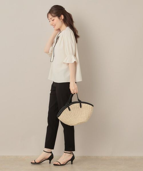 Couture Brooch / クチュールブローチ シャツ・ブラウス | 【大人可愛い・5分袖・通勤】デザインタイブラウス | 詳細2