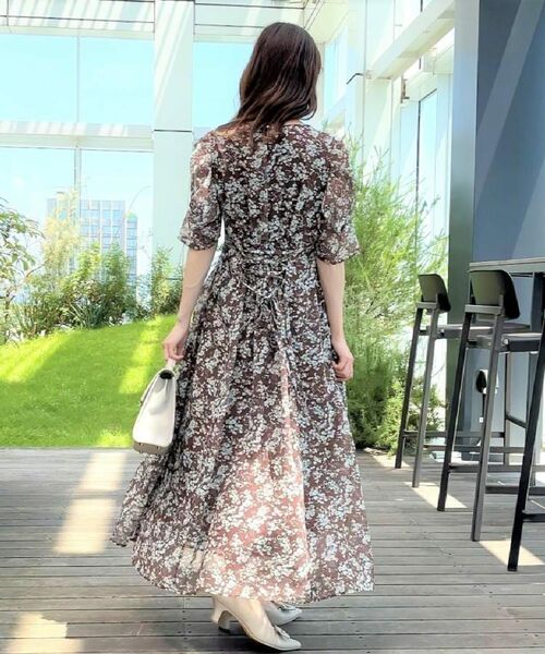 Couture Brooch / クチュールブローチ ロング・マキシ丈ワンピース | 【一枚で着映える・通勤】Vネックフラワーワンピース | 詳細23