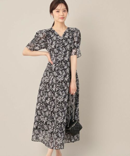 Couture Brooch / クチュールブローチ ロング・マキシ丈ワンピース | 【一枚で着映える・通勤】Vネックフラワーワンピース | 詳細4