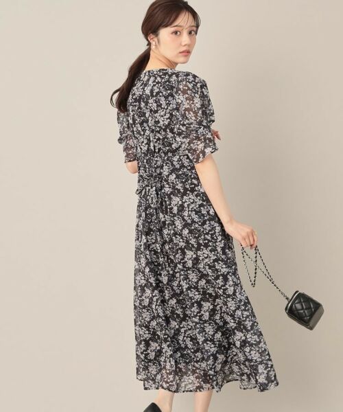 Couture Brooch / クチュールブローチ ロング・マキシ丈ワンピース | 【一枚で着映える・通勤】Vネックフラワーワンピース | 詳細6