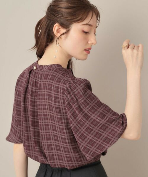 Couture Brooch / クチュールブローチ シャツ・ブラウス | 【着映え・5分袖・通勤】パール調タイチェックプリントブラウス | 詳細22