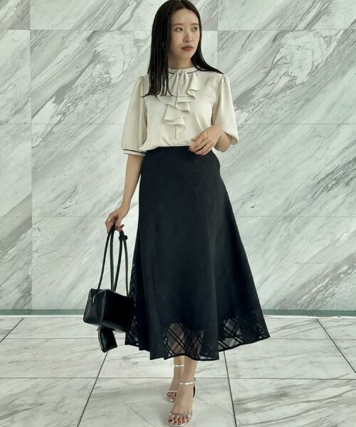 Couture Brooch / クチュールブローチ シャツ・ブラウス | 【華やか・5分袖・通勤】配色フリルタイブラウス | 詳細12