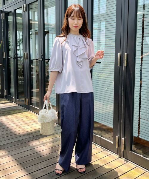 Couture Brooch / クチュールブローチ シャツ・ブラウス | 【華やか・5分袖・通勤】配色フリルタイブラウス | 詳細25