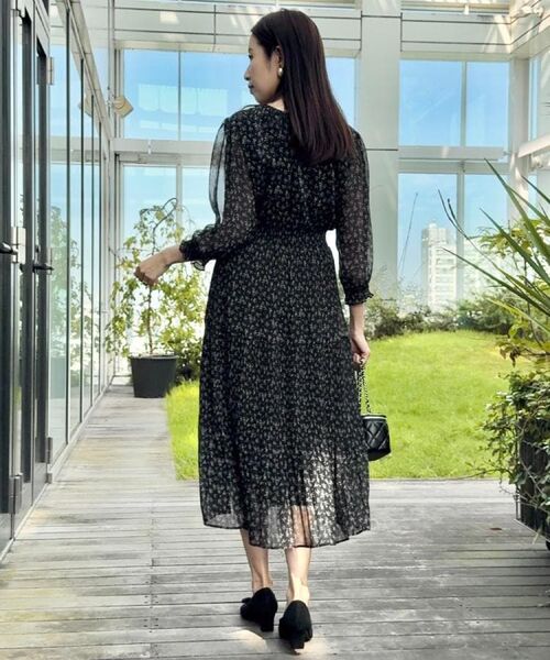 Couture Brooch / クチュールブローチ ロング・マキシ丈ワンピース | 【一枚で着映える・花柄・通勤】前後2WAYシフォン楊柳小花ワンピース | 詳細16