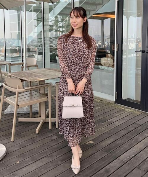 Couture Brooch / クチュールブローチ ロング・マキシ丈ワンピース | 【一枚で着映える・花柄・通勤】前後2WAYシフォン楊柳小花ワンピース | 詳細27