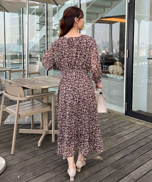 Couture Brooch / クチュールブローチ ロング・マキシ丈ワンピース | 【一枚で着映える・花柄・通勤】前後2WAYシフォン楊柳小花ワンピース | 詳細29