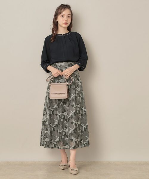 Couture Brooch / クチュールブローチ ロング・マキシ丈スカート | 【花柄・きれいめ・通勤】リンドウエンブロメッシュスカート | 詳細1