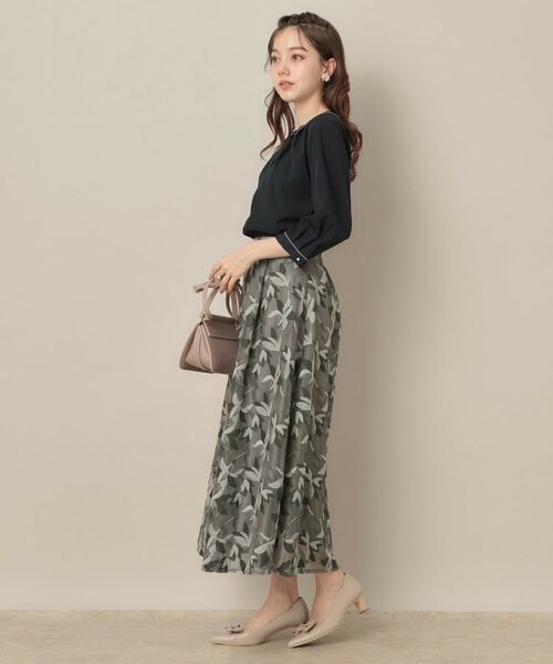 Couture Brooch / クチュールブローチ ロング・マキシ丈スカート | 【花柄・きれいめ・通勤】リンドウエンブロメッシュスカート | 詳細2