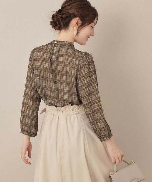 Couture Brooch / クチュールブローチ シャツ・ブラウス | 【大人可愛い・パール取り外し・通勤】・タックタイチェック柄ブラウス | 詳細23