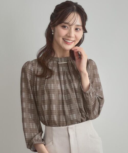Couture Brooch / クチュールブローチ シャツ・ブラウス | 【大人可愛い・パール取り外し・通勤】・タックタイチェック柄ブラウス | 詳細27