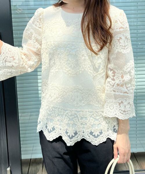 Couture Brooch / クチュールブローチ シャツ・ブラウス | 【一枚で着映える・高見え】刺繍レースフレアー袖ブラウス | 詳細13